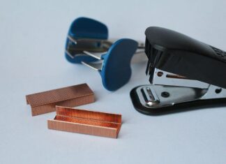 Staples Layoffs 2023: How It Affects You Staples Layoffs 2023