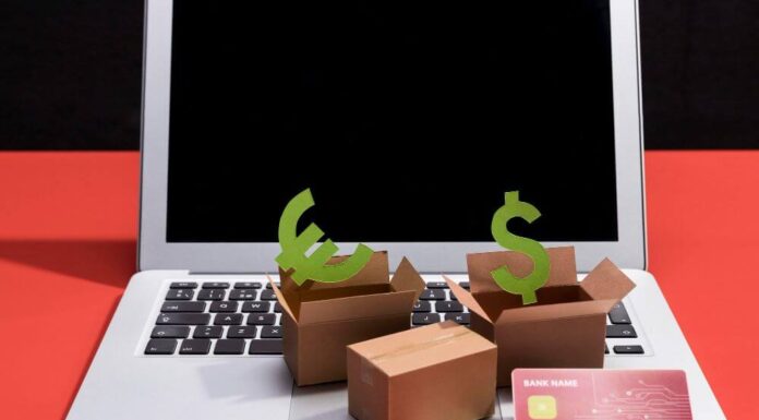 Boosting E-Commerce Efficiency with Digital Wallets Boosting E-Commerce Efficiency with Digital Wallets