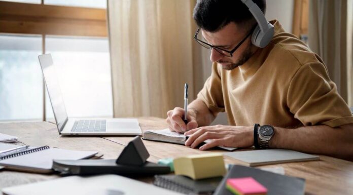 How to Future-Proof Your Career Through Continuous Learning How to Future-Proof Your Career Through Continuous Learning