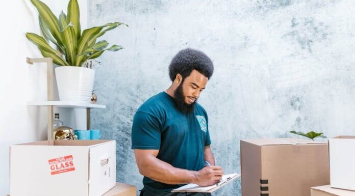 Relocating Your Tech Business? How to Avoid Productivity Blackouts During the Transition How to Avoid Productivity Blackouts During the Transition