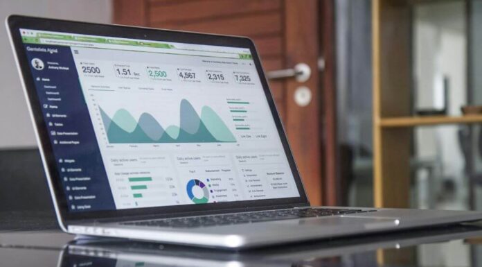 The Cost of Data Silos and How to Eliminate Them for Growth The Cost of Data Silos and How to Eliminate Them for Growth