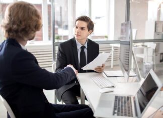 What to Look for When Hiring a Business Lawyer What to Look for When Hiring a Business Lawyer