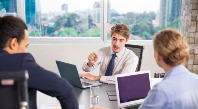 How Business Professionals Can Shift Into Strategic HR Roles How Business Professionals Can Shift Into Strategic HR Roles